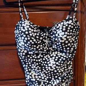 Catalina Black and White Spot One Piece SwimsuitEUC - Size L